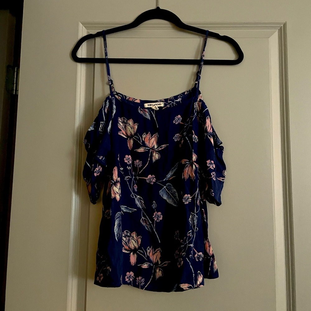 Billabong Cold Shoulder top | navy with pink floral